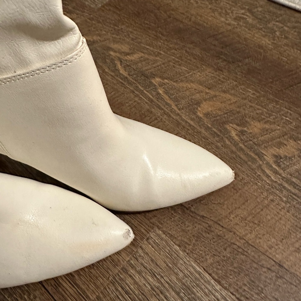 White booties - Picture 3 of 4